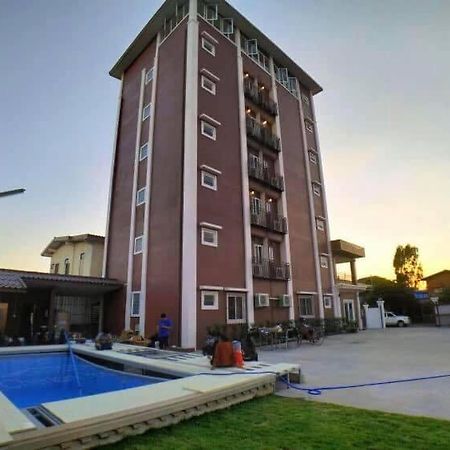 סבנקט Avalon Residence2 מראה חיצוני תמונה